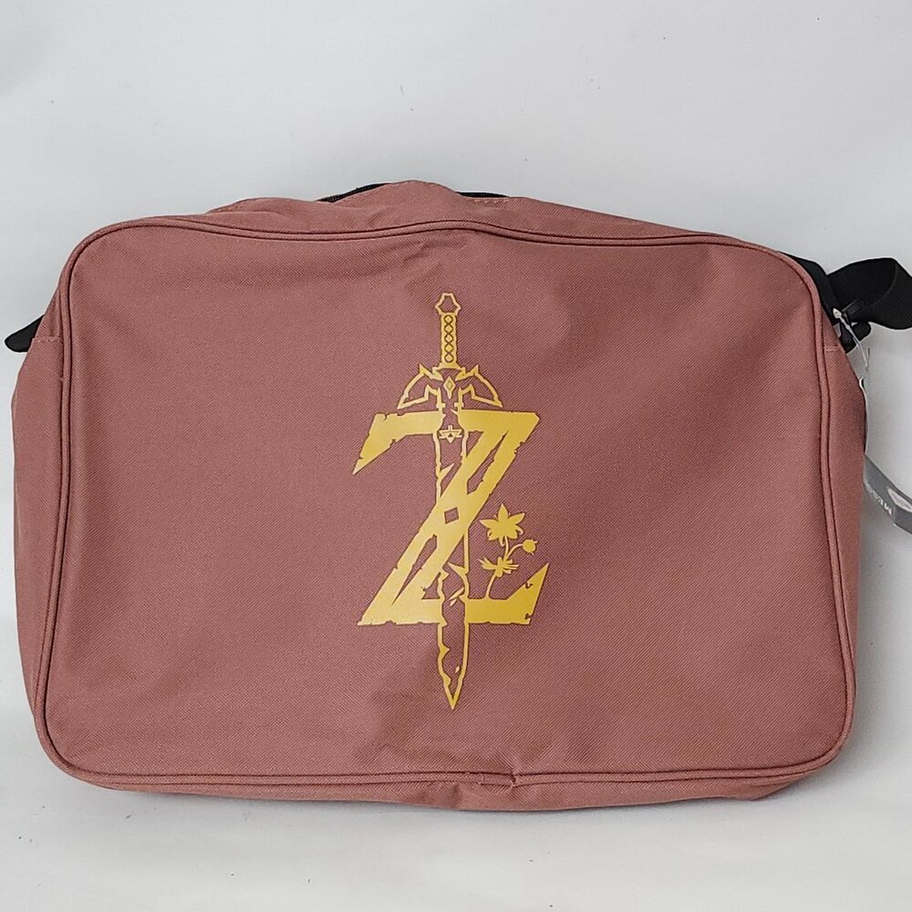 The Legend of Zelda Breath of the Wild Messenger Bag BNWT Laptop Bag Overnight